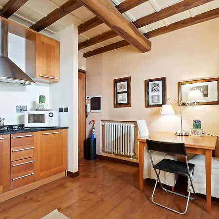 Apartmán Lovely Flat Near Piazza Venezia Řím
